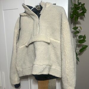 PLT cream and white quarter zip fleece #fleecelove